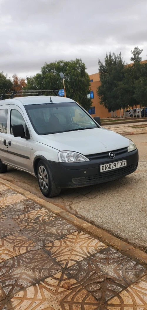 Opel Corsa 2010 Corsa
