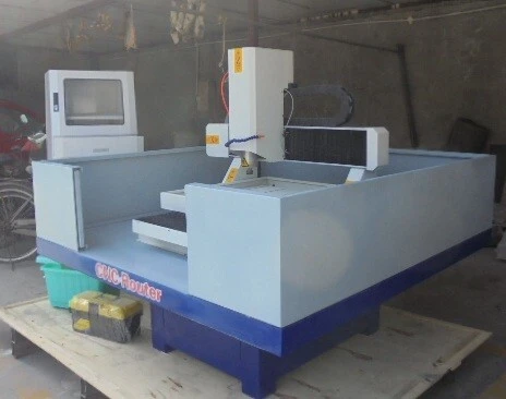 Fraiseuse CNC pour moules et gravure