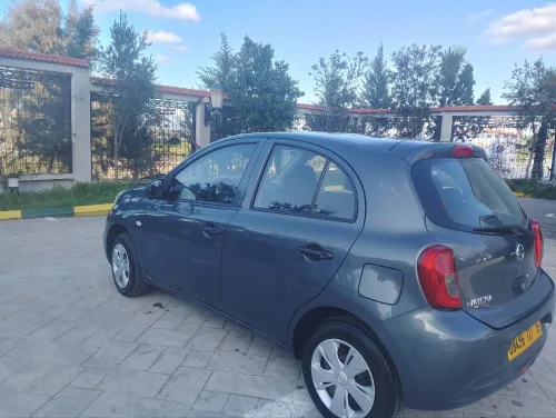 Nissan Micra 2017 Visia +