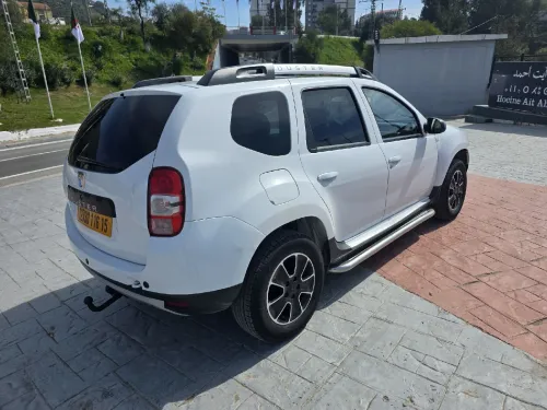 Dacia Duster 2016 FaceLift Lauréate