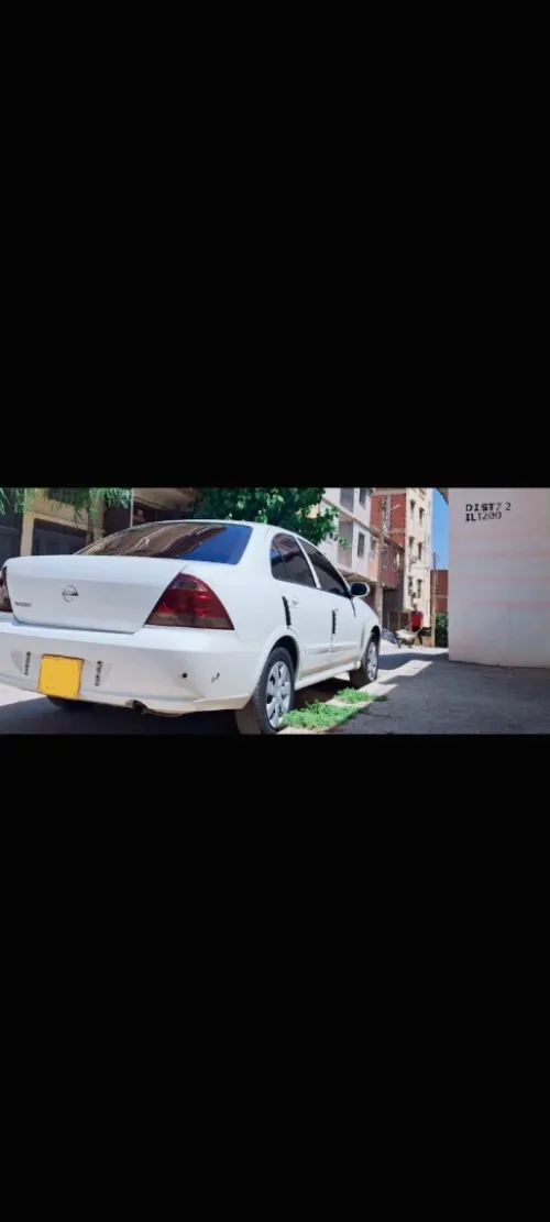 Nissan Sunny 2011 B 10