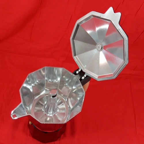 Cafetière moka Express  / presse à café / فنجان قهوة مهداة