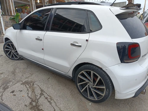 Volkswagen Polo 2012 R-line