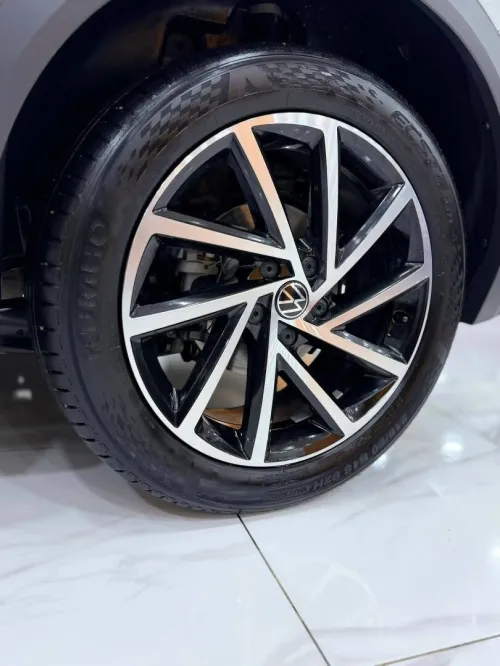Volkswagen T-Roc 2025 R-Line 