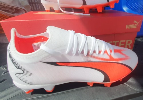 Soulier de foot PUMA 39