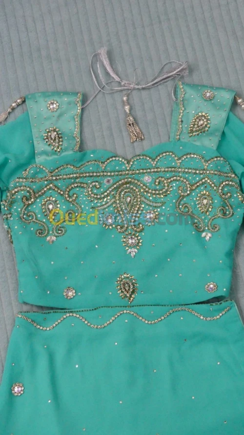 Tenue tunisienne