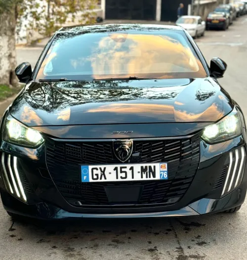 Peugeot 208 2024 Allure Pack