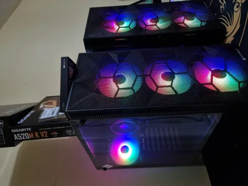 pc gamer ryzen 3 4300g (غير مستعمل)