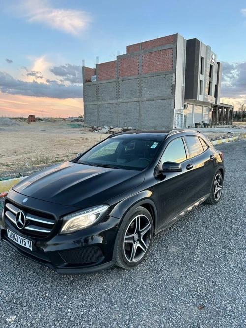 Mercedes GLA 2015 GLA