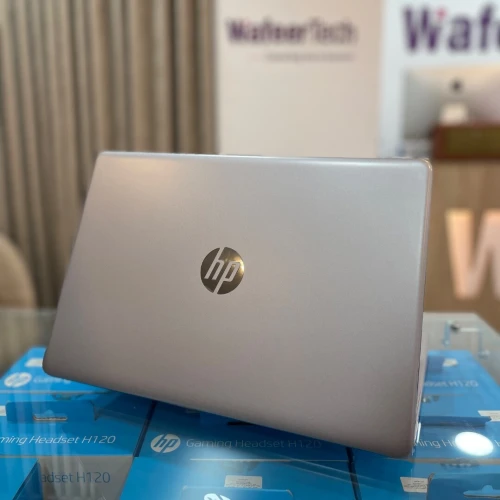 LAPTOP HP 255 G9 RYZEN 5 5625U 8GB 256GB SSD 15,6' FHD