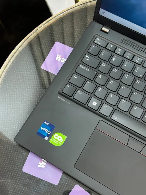 LENOVO THINKPAD T14s i5-1345U 16GB 256GB ÉCRAN 14"FHD TACTILE