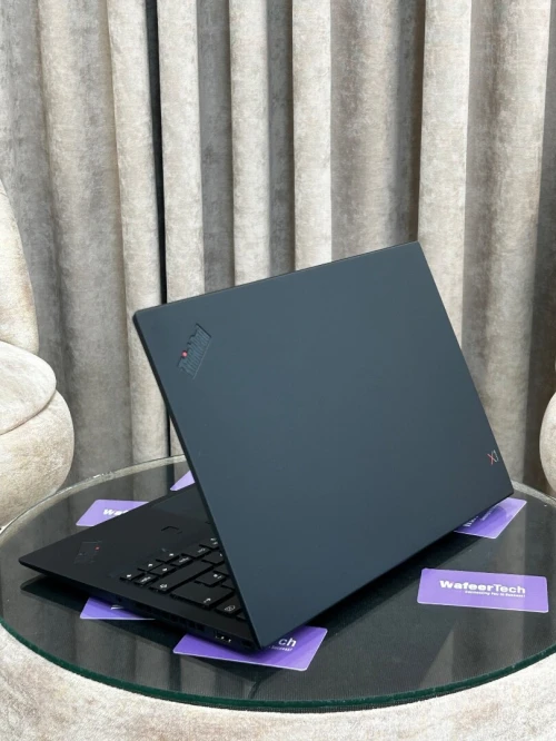 LENOVO X1 CARBON i5-8250U 8GB 256GB ÉCRAN 14"FHD