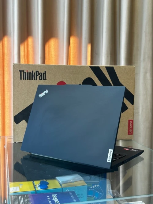 LENOVO THINKPAD E14 RYZEN 5 7535U 16GB 512GB NEUF SOUS EMBALLAGE 