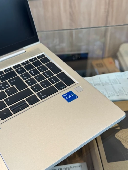 HP ELITEBOOK 850 G8 i5-1135G7 8GB 256GB ÉCRAN 15" FHD
