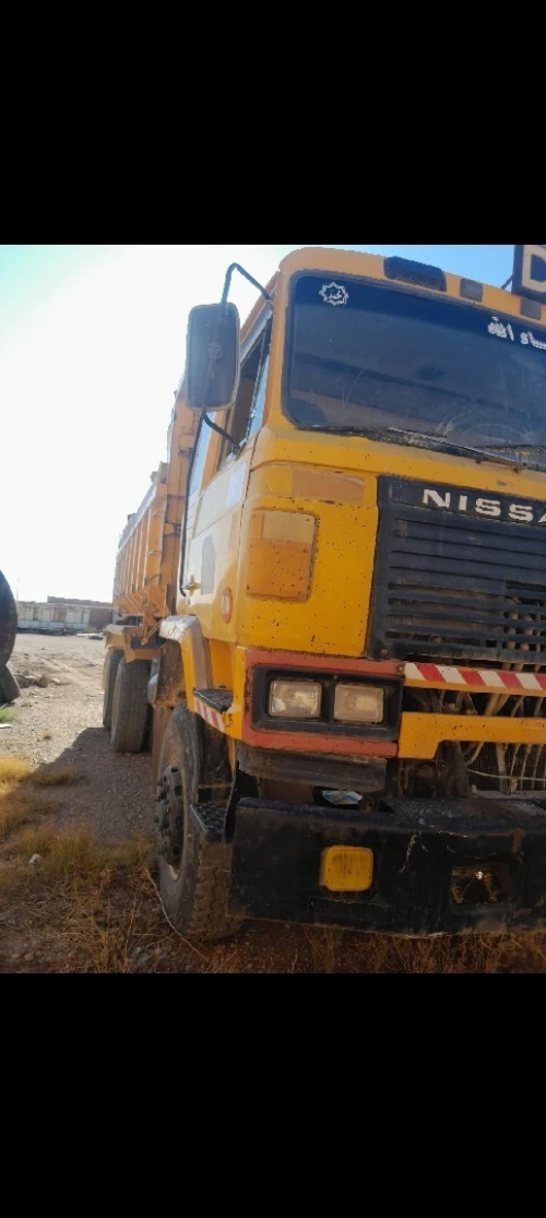 Nissan ud 6/4 Nissan ud 6/4 1992