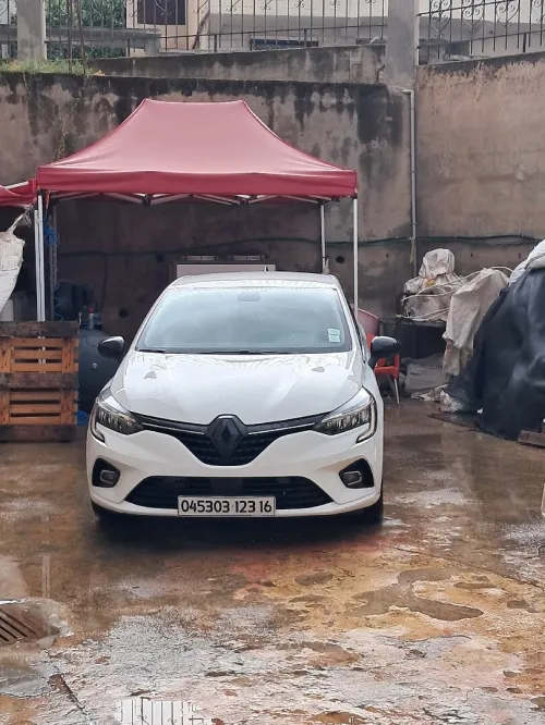 Renault Clio 5  2023 Equilibre
