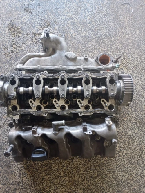 Culasse kia sportage 2008 . 2009