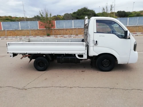 Kia Kia k2700 2013