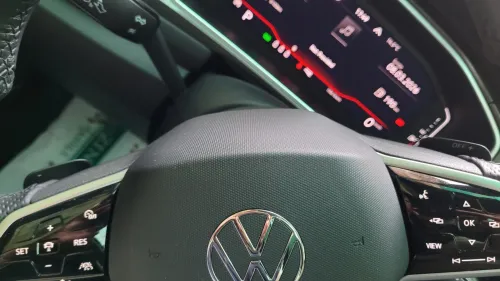 Volkswagen T-Roc 2024 R-Line 