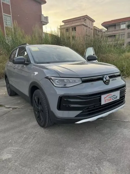 Volkswagen Tharu 2025 Xr