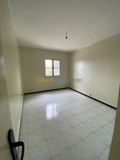 Vente Appartement F3 Blida Soumaa