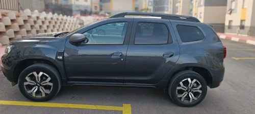 Dacia Duster 2023 