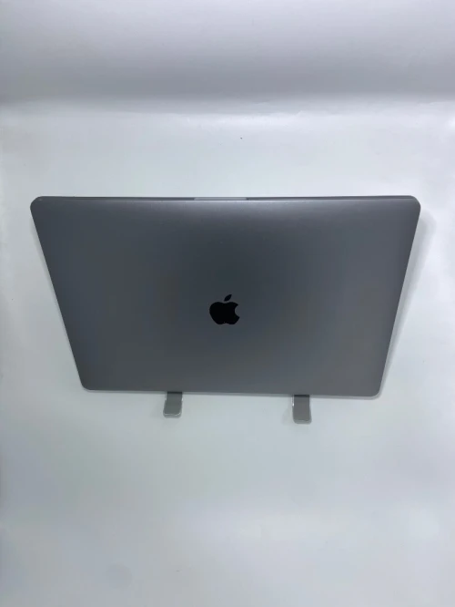 MacBook Pro 2017 i7 16/512 cycle 65 Touch Bar sans chargeur