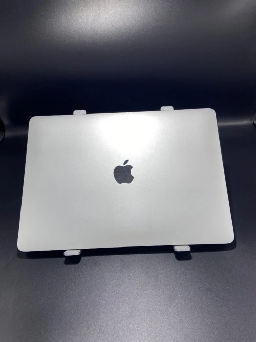 MacBook Pro 2020 i5 16/512 cycle 980 touchbar