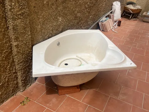 Baignoire en résine 