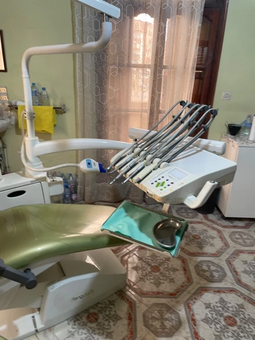 Fauteil Burreau Et Accessoires Pour Chirurgie Dentaire