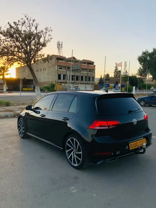 Volkswagen Golf 7 2017 STAR