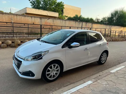 Peugeot 208 2016 Active Facelift