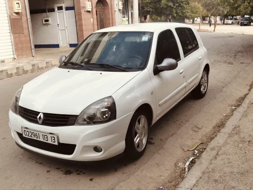 Renault Clio Campus 2013 Extreme