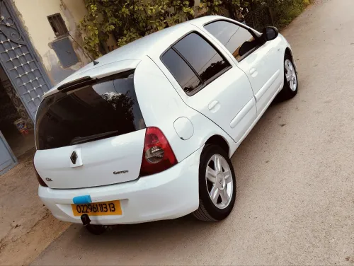 Renault Clio Campus 2013 Extreme