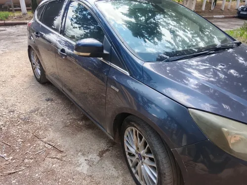 Ford Focus 4 portes 2013 Titanium