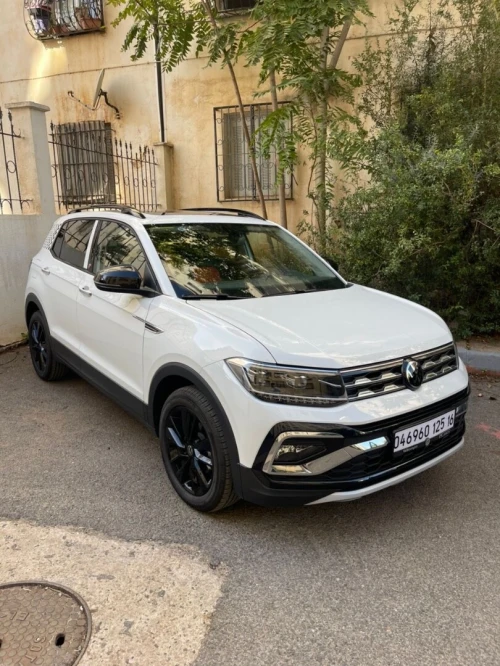 Volkswagen T-Cross 2025 R-line