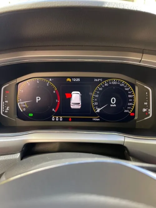 Volkswagen T-Cross 2025 R-line