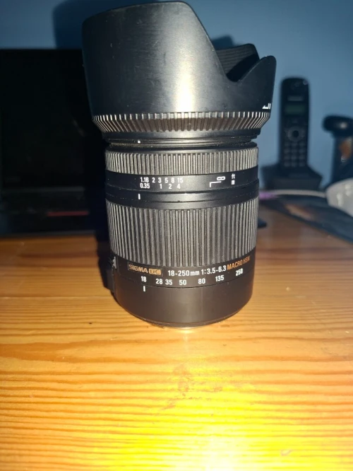 SIGMA 18-250mm EF Mount