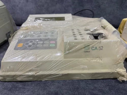 Analyseur de coagulation semi-automatique Genius CA 52