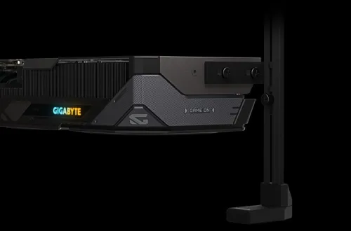 GIGABYTE RTX 5070 GAMING OC 12G