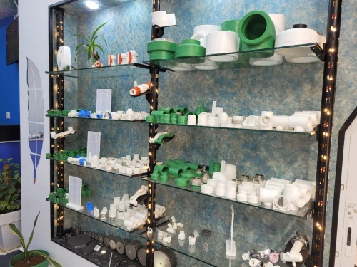 Accessoires et pièces en polypropylène PPRC