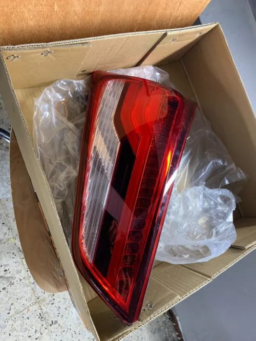 Feu arrière Gauche audi a1