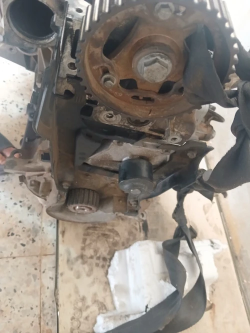 Moteur 1.5 dci 100ch demarreur avant