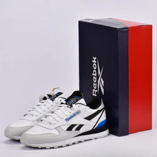 REEBOK CLASSIQUE LEATHER / متوفرة كل المقاسات بسعر معقول / original