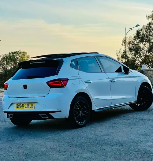 Seat Ibiza 2018 HIGH