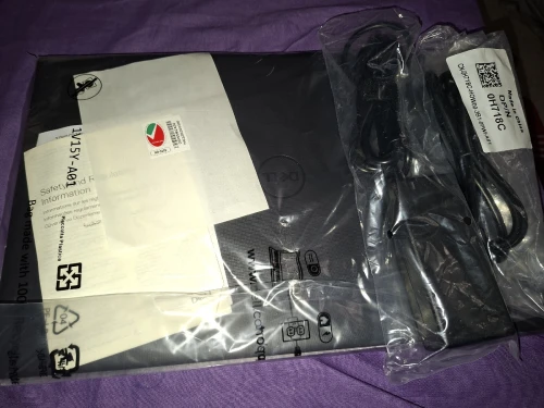 Dell Vostro 3520