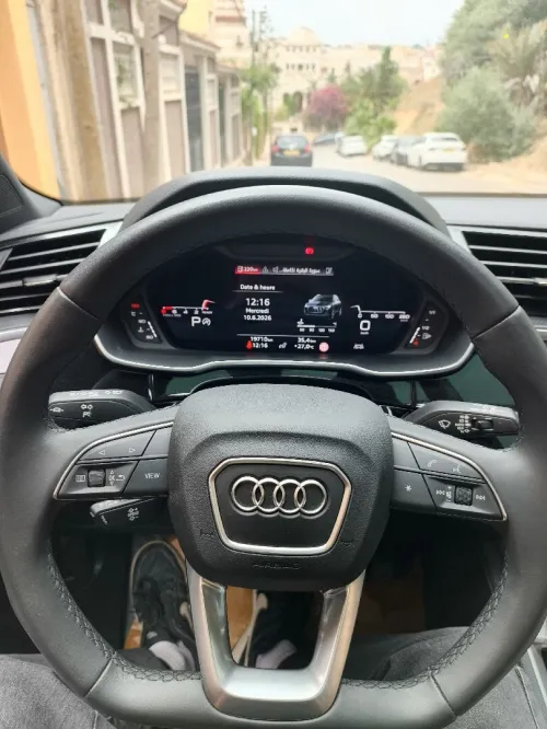 Audi Q3 2024 Sline
