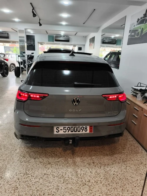 Volkswagen Golf 8 2025 R-Line