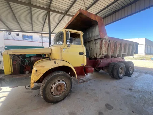 Renault Berliet 1977