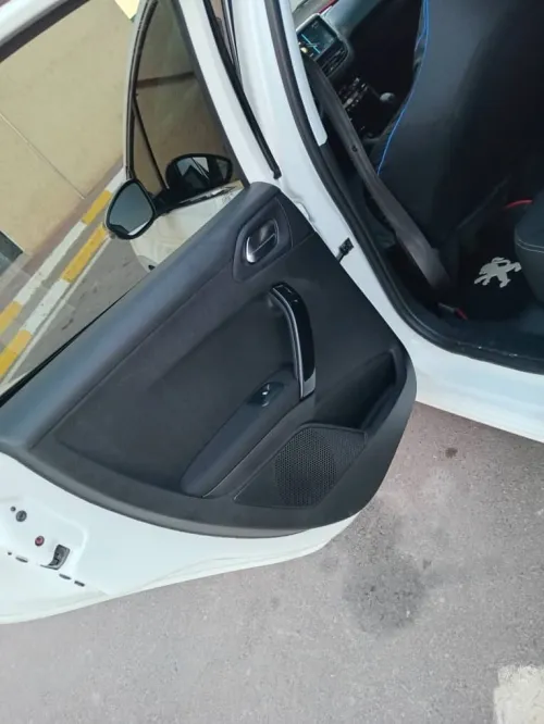 Peugeot 208 2019 Access Facelift